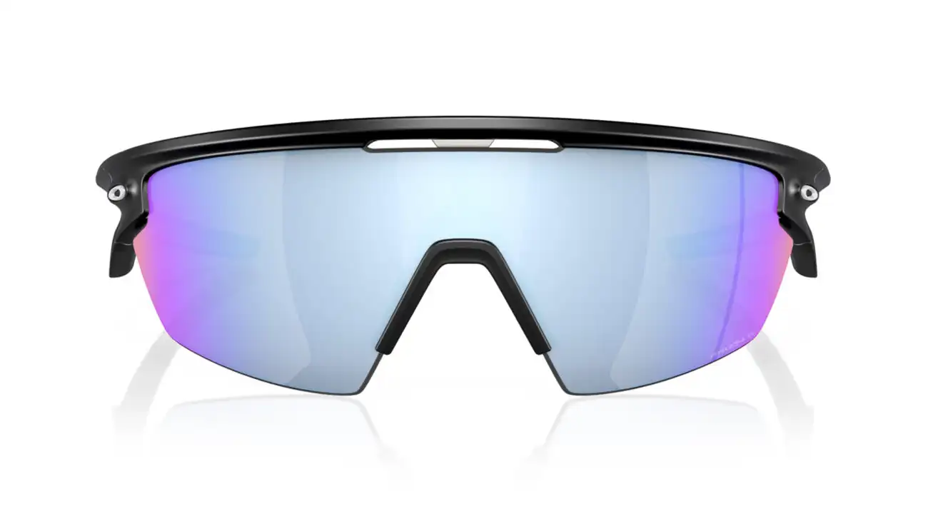 Meta und Oakley entwickeln High-Tech-Smart Glasses für Outdoor-Sportler